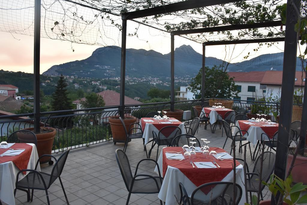 Hotel Risorgimento 아제롤라 외부 사진