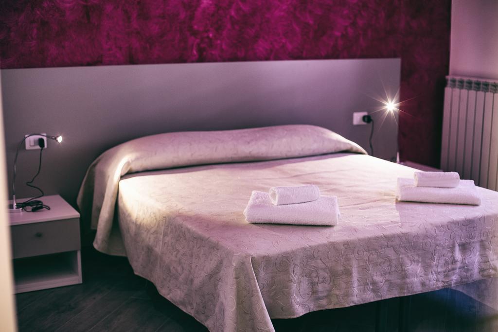 Hotel Risorgimento 아제롤라 외부 사진
